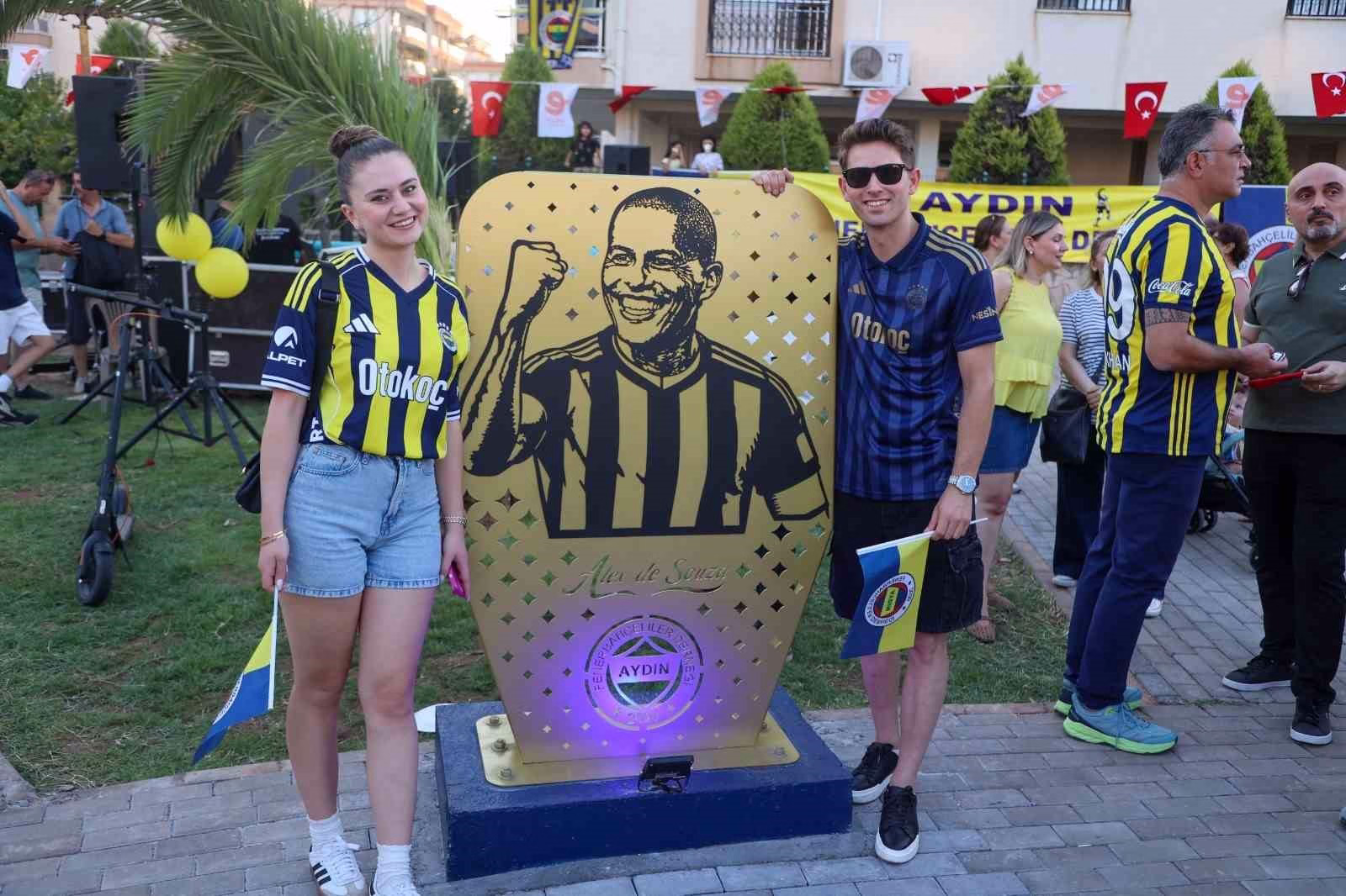 efelerde fenerbahceliler parki acildi 2c3e7d63a93b