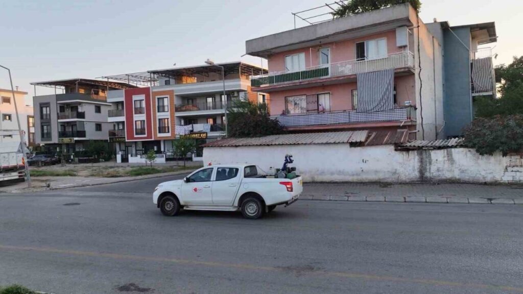 efelerde ilaclama mesaisi hiz kesmiyor 68e5e312a590