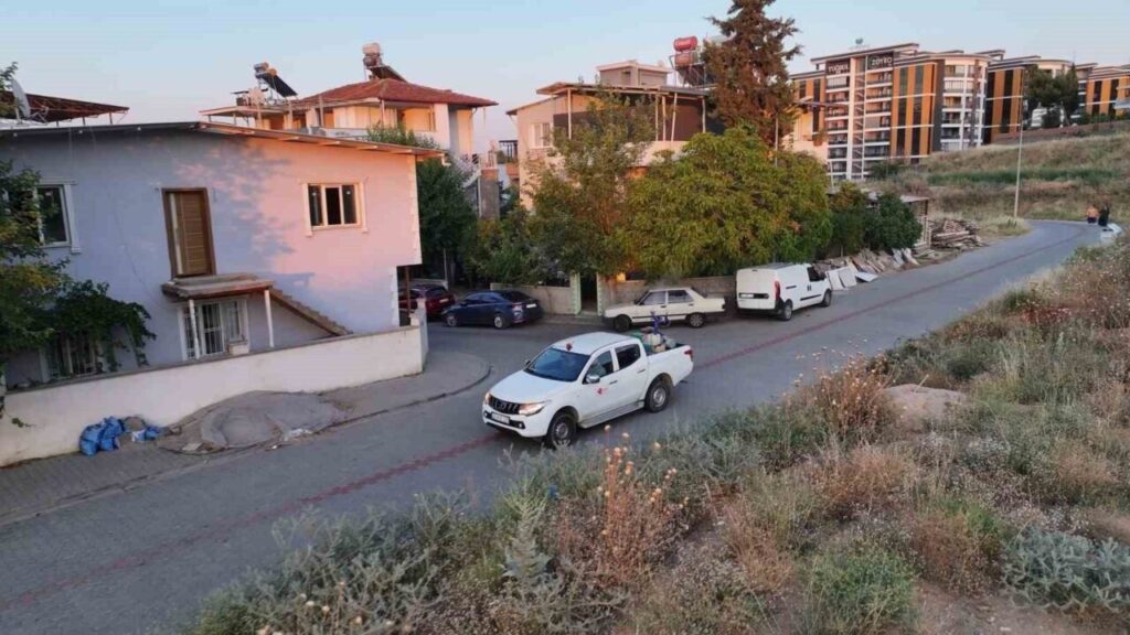 efelerde ilaclama mesaisi hiz kesmiyor c587c4c08fc8