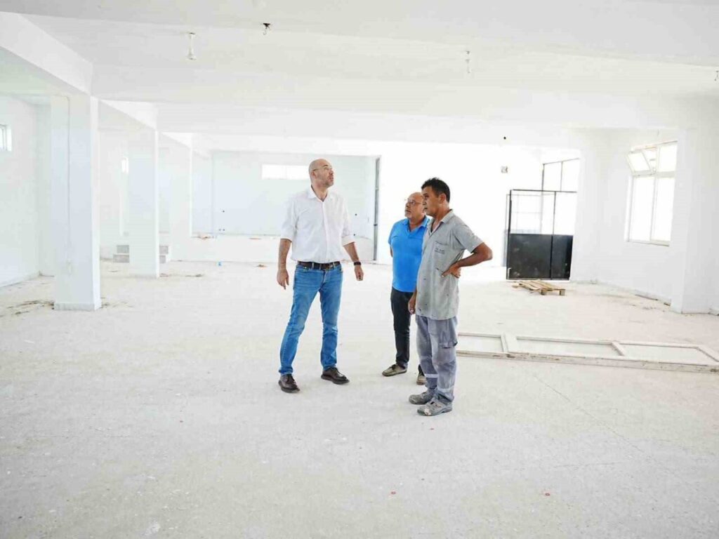 germencikte dugun salonu modern gorunume kavusuyor 8abcd2680d84