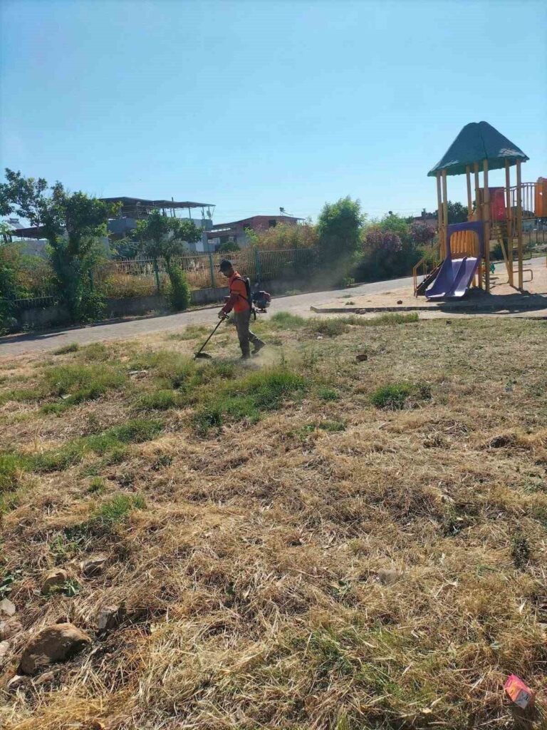 germencikte temizlik calismalari araliksiz suruyor 2e44c47bf14d