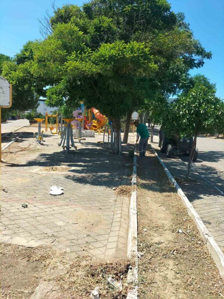 germencikte temizlik calismalari araliksiz suruyor 6327d216fc89