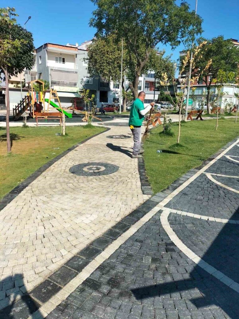 germencikte temizlik calismalari araliksiz suruyor e883d6121d75