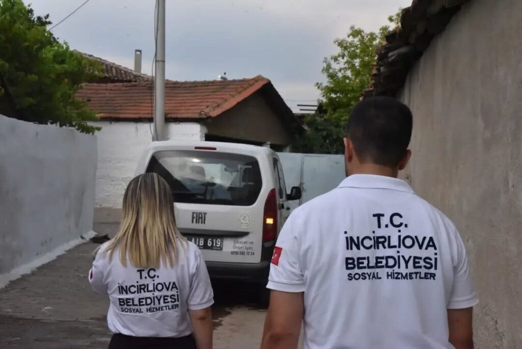 incirliova belediyesinden ihtiyac sahibi vatandaslara hasta yatagi destegi 9f4b01245f58