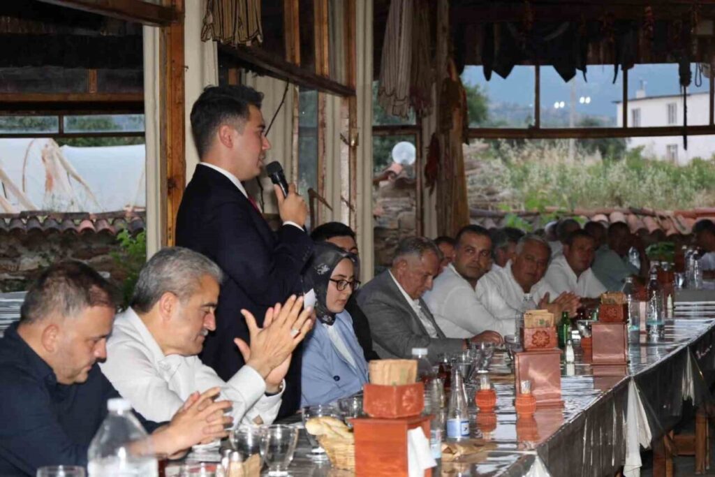 karacasu kaymakami mehmet gundogduya veda yemegi ea6650c8e49f