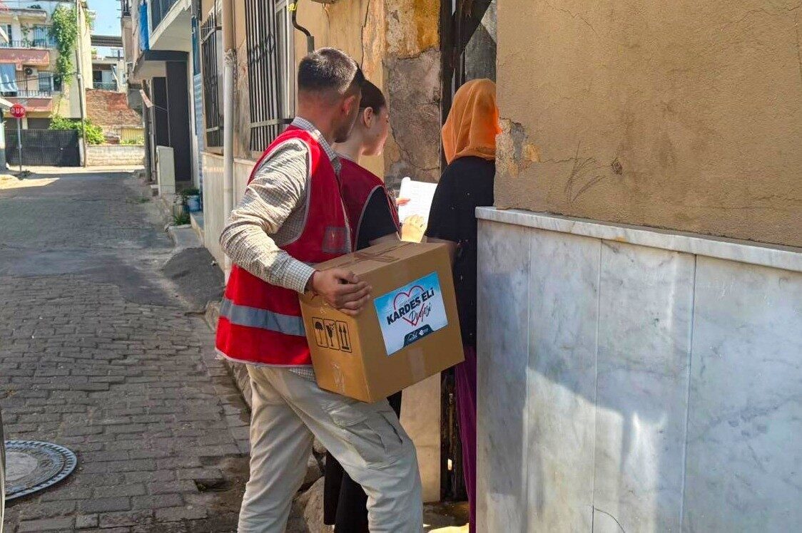 kardes eli projesi binlerce aileye umut oluyor af8cfad650de