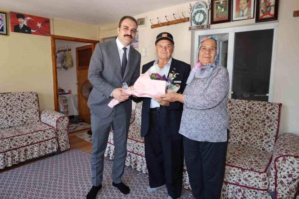 kaymakam battal sehit ailesi ve gaziyi yalniz birakmadi 94572ebb4450