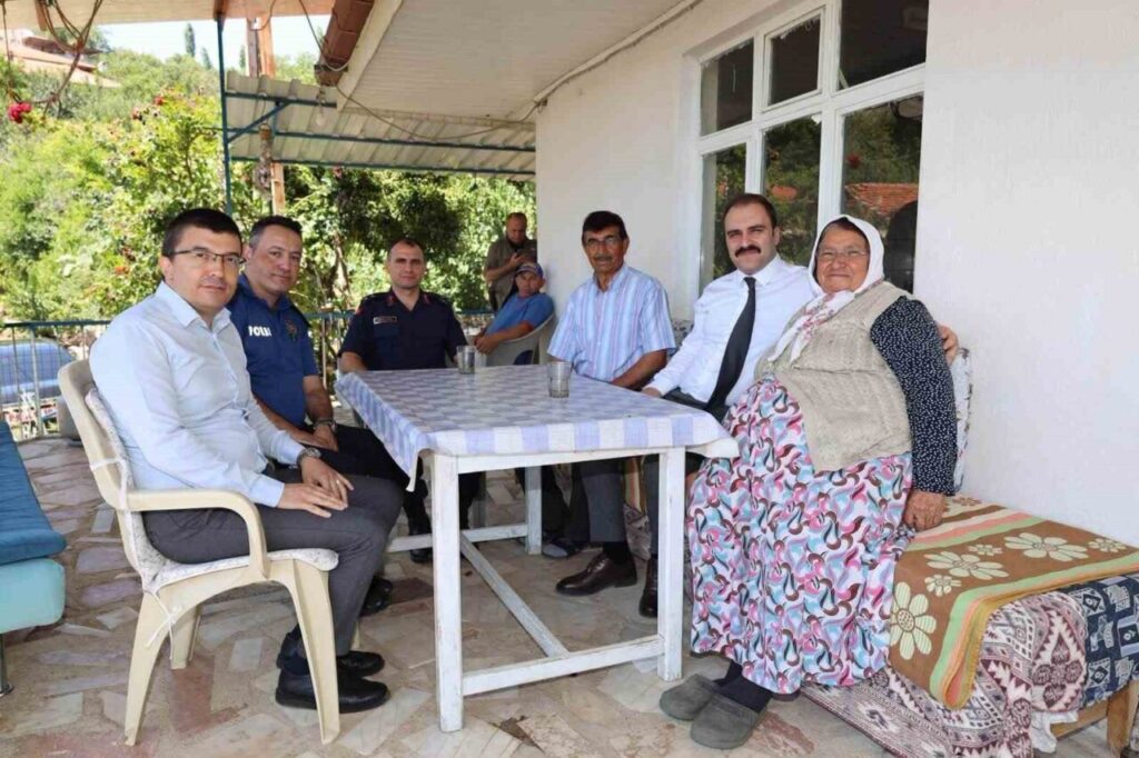kaymakam battal sehit ailesi ve gaziyi yalniz birakmadi 9c6660c336c5