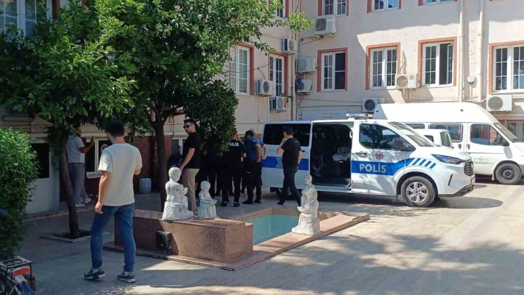 kimlik vermek istemeyen kadin polislere zor anlar yasatti da170bb4aca4