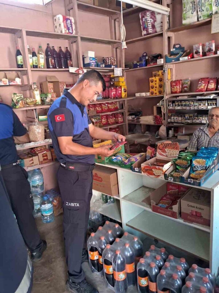 kocarlida marketlere siki zabita denetimi d54b33efc200
