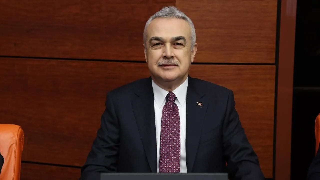 Vekil Savaş'tan 24 Temmuz mesajı: "Toplum ile doğru bilgi arasındaki en güçlü köprü" 4 Vekil Savaş’tan 24 Temmuz mesajı: “Toplum ile doğru bilgi arasındaki en güçlü köprü”