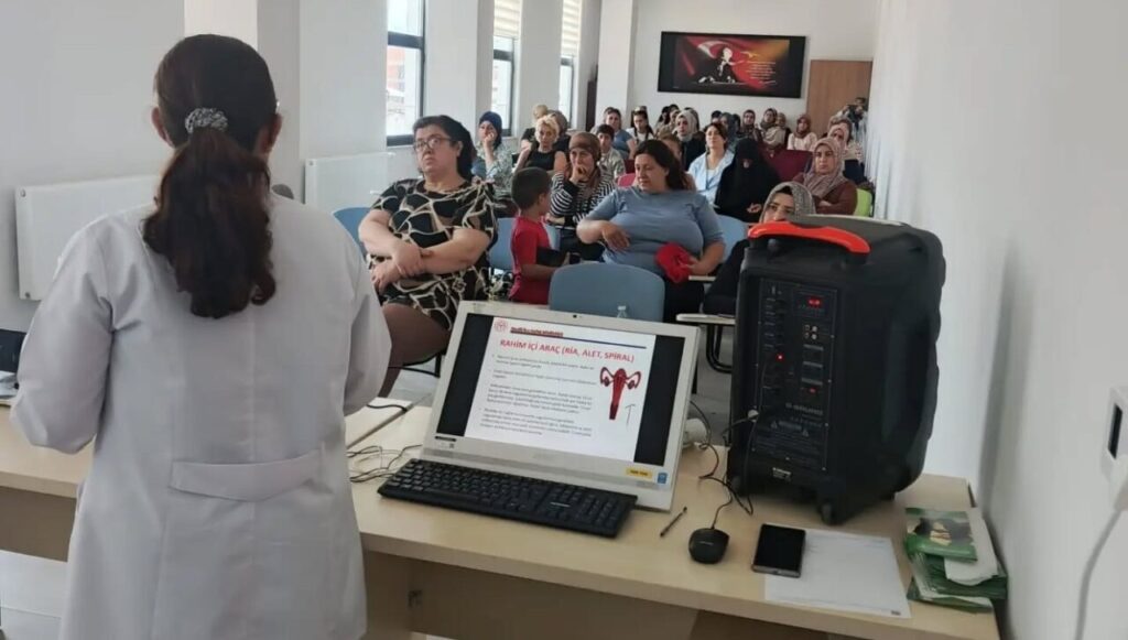 nazillide kadin sagligi narkotik ve mahremiyet konularinda egitim verildi 3ed8875940be