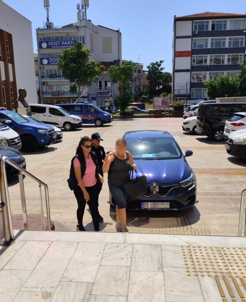 Aydın polisine zor anlar yaşatan kadın hakkında karar: Yatışı yapılacak 2 polislere zorluk cikaran kadin icin karar cikti 13cc72a0351b