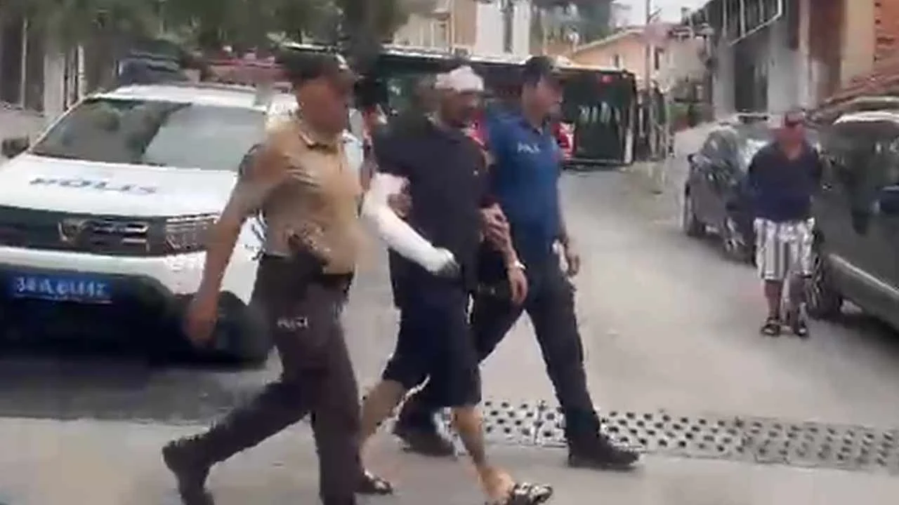 Polis gören torbacı kanatlandı: Metrelerce yüksekten atladı