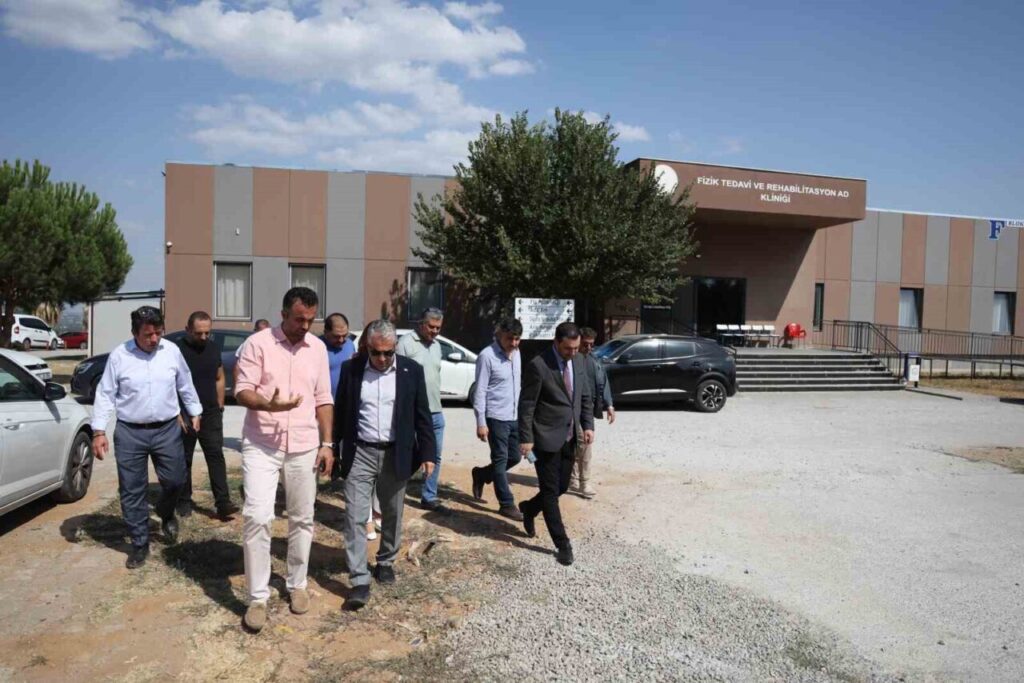 Rektör Kent, ADÜ Hastanesi’ndeki otopark çalışmalarını inceledi 2 rektor kent adu hastanesindeki otopark calismalarini inceledi 8ecae96b3fa1