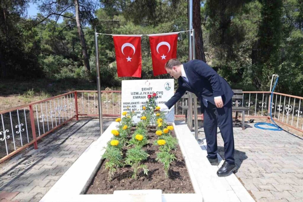 sehit jandarma uzman cavus ceylan kabri basinda anildi 1ce0fb69208f