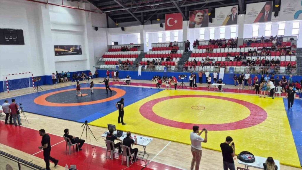 sokede analig turkiye gures finalleri basladi 47e6caf73f95