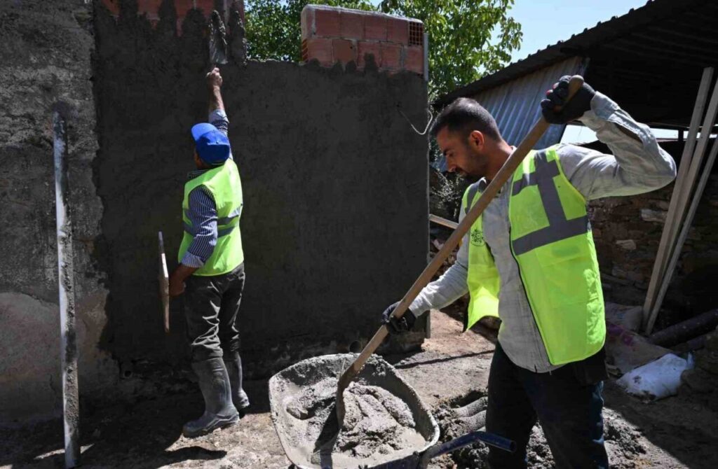 Ümmü teyzenin yardımına Aydın Büyükşehir koştu 4 ummu teyzenin yardimina aydin buyuksehir kostu c6f52e77cbd4