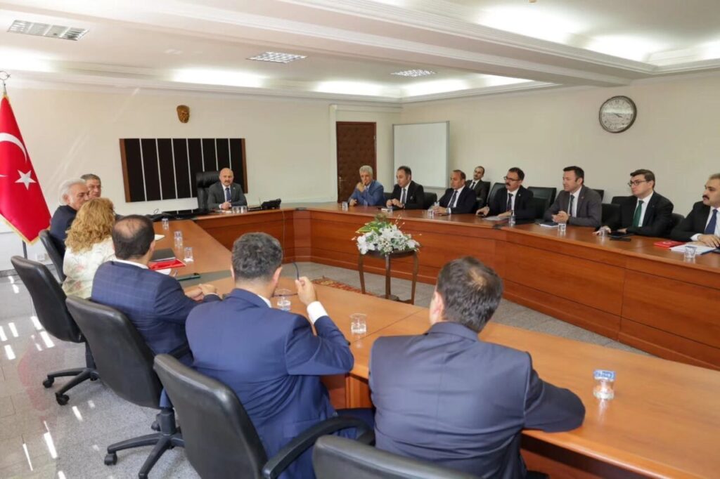vali varol kaymakamlarla koordinasyon toplantisinda bir araya geldi 73d94597b27a