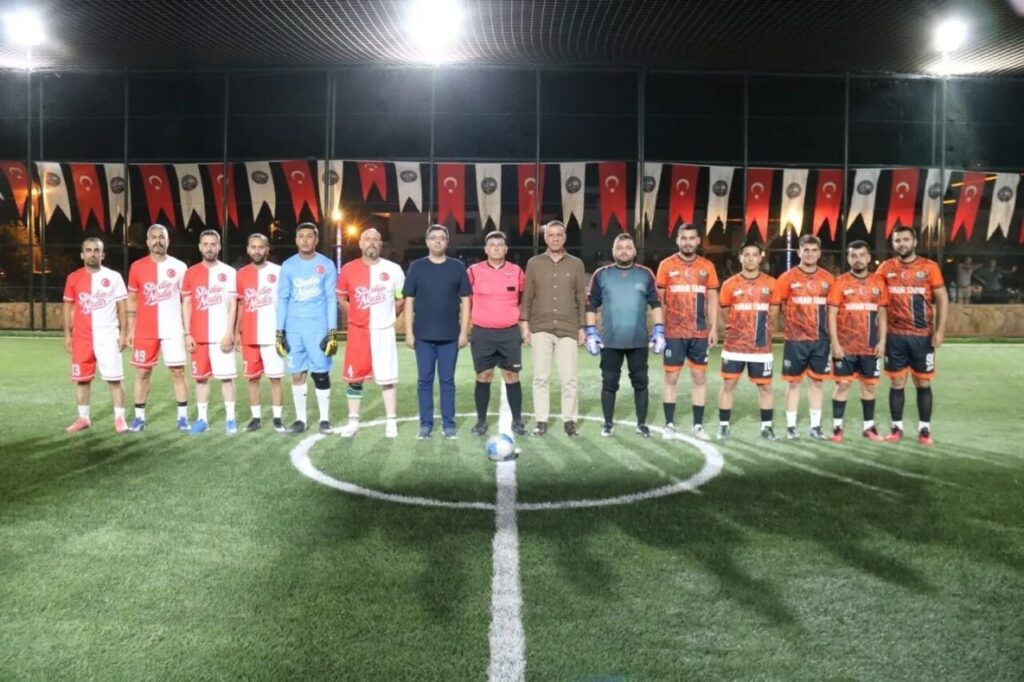 yenipazarda mahmut oz hali saha turnuvasi basladi dc529a2dcb6e