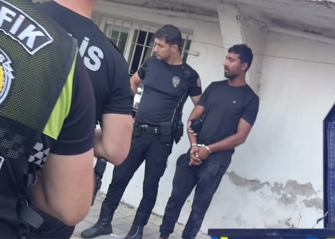 Ilıcabaşı’ndan aldığı uyuşturucuyu Orta Mahalleye taşıyamadı