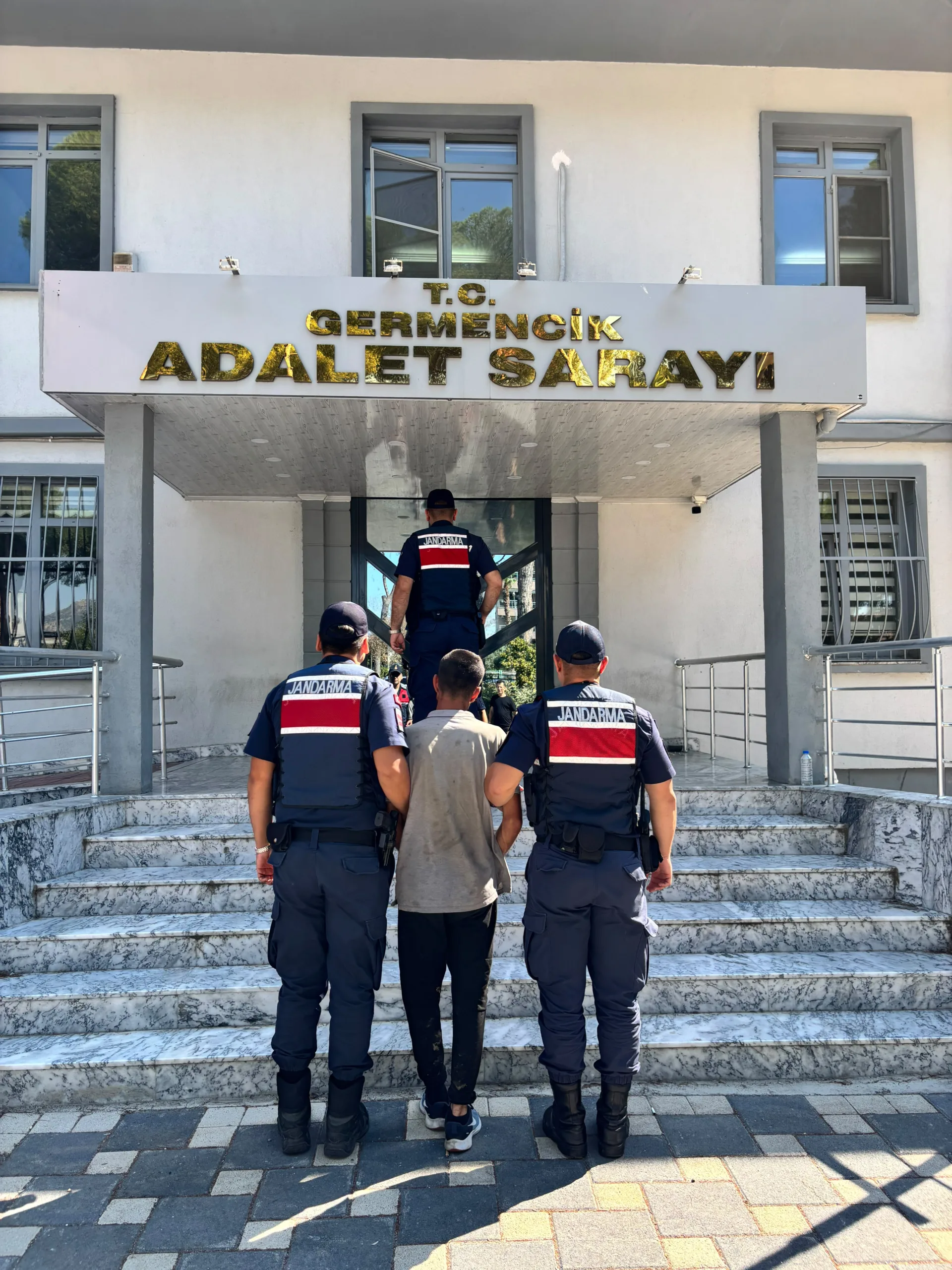 Aydın’da incir sezonu ile birlikte hırsızlık olayları da başladı! Tutuklandılar