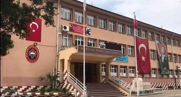 Aydın’da velilerden sert tepki: Depreme dayanıksız olduğu belirlenmişti