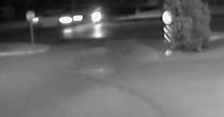 Aydın’da motosiklet sürücüsünün ağır yaralandığı kaza kamerada! Otomobil ile çarpıştı