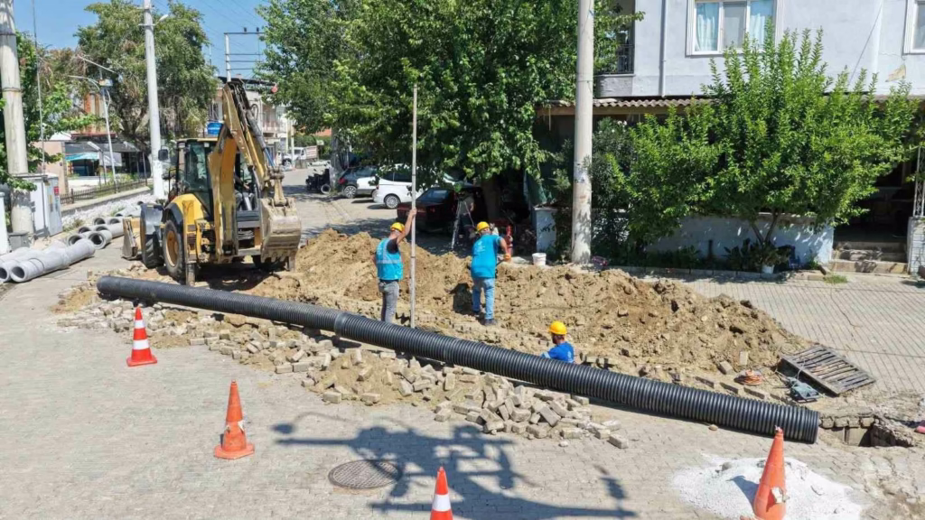 Aydın Büyükşehir’den İncirliova’da altyapı yatırımı 6 aydin buyuksehirden incirliovada altyapi yatirimi 7816599c04a0