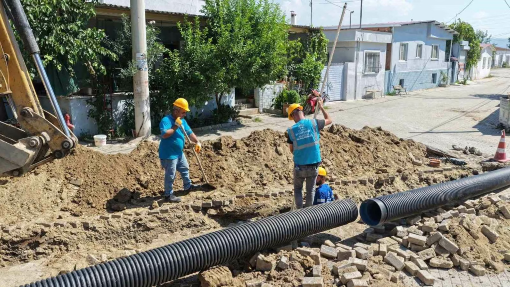 Aydın Büyükşehir’den İncirliova’da altyapı yatırımı 3 aydin buyuksehirden incirliovada altyapi yatirimi 95f18862f90a
