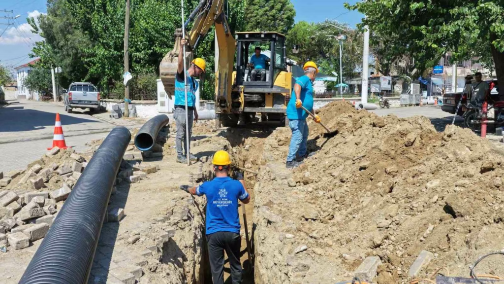 Aydın Büyükşehir’den İncirliova’da altyapı yatırımı 5 aydin buyuksehirden incirliovada altyapi yatirimi e33e55bc1950