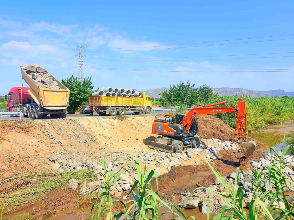 aydin buyuksehirin yol calismalari suruyor 2d965aa36e88