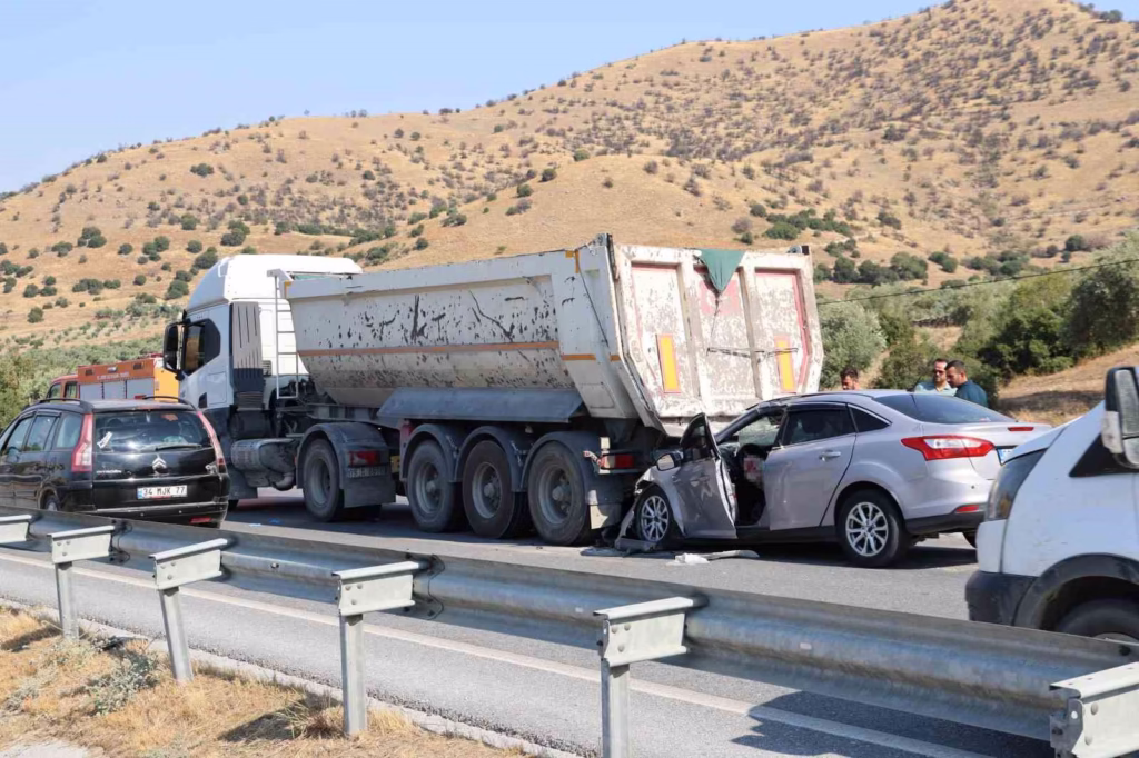 Aydın-Muğla kara yolunda can pazarı: Baba kız için seferber oldular 5 aydin mugla kara yolunda can pazari 5e6e976cec0d
