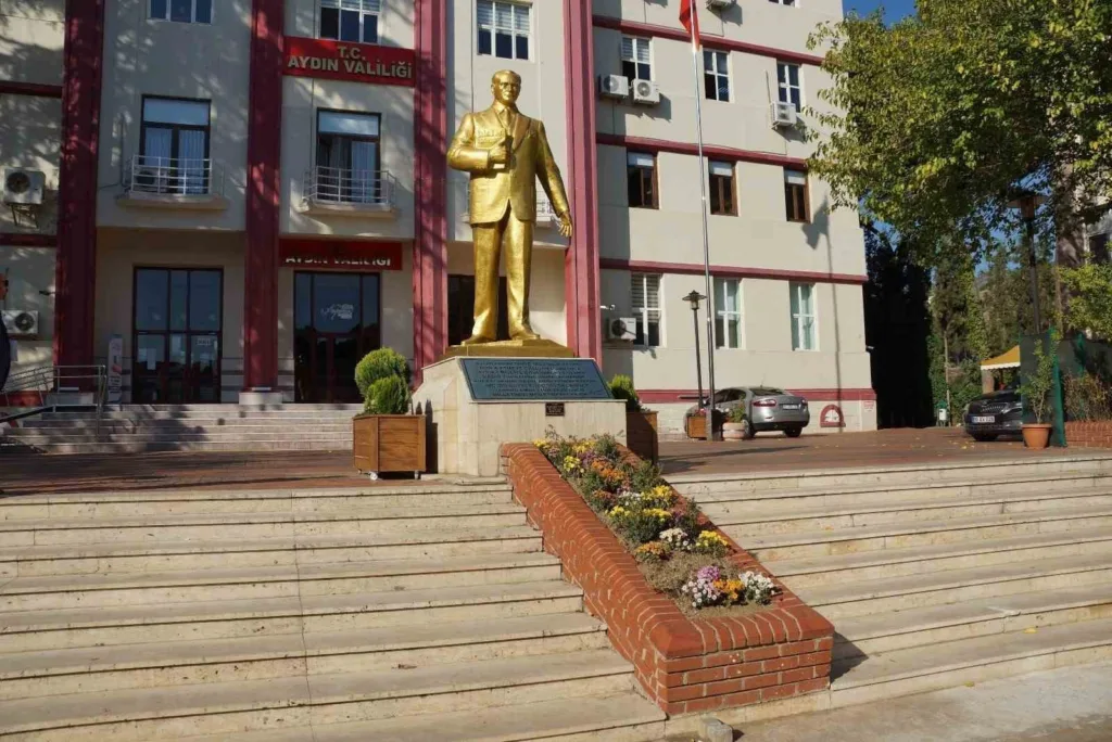 aydin valiligi 3 gune dikkat cekti orman yangini riski kritik seviyede b90463292aaf