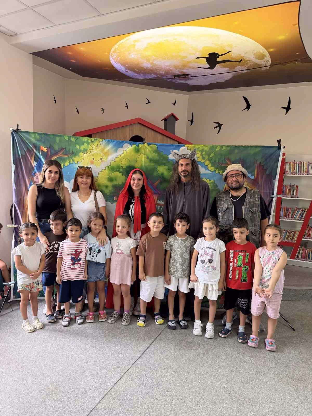 aydinda masallar cocuklar icin sahneye tasindi ee51adfe1fb4