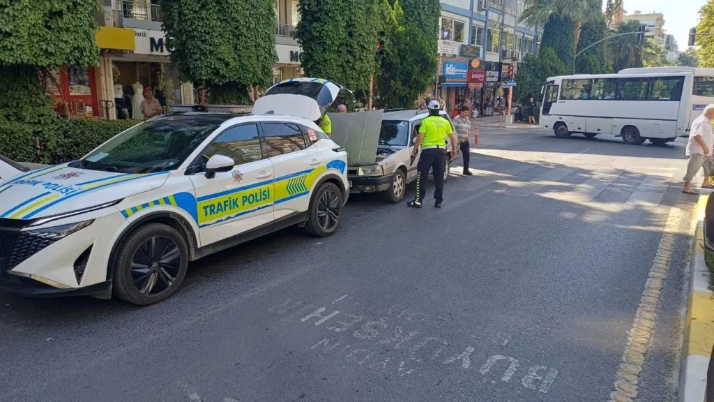 aydinda zincirleme trafik kazasi 7da43ae7bc97