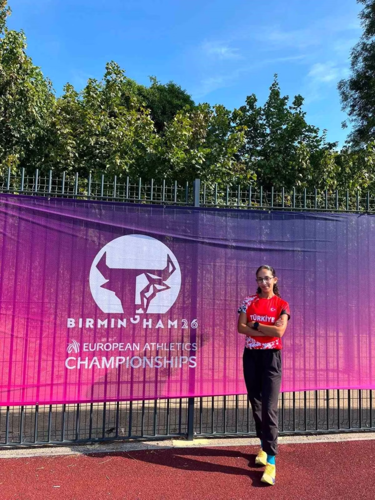 Aydınlı sporcu Avrupa Şampiyonası’nda Türkiye rekorunu yeniledi 3 aydinli sporcu avrupa sampiyonasinda turkiye rekorunu yeniledi 57e185582103