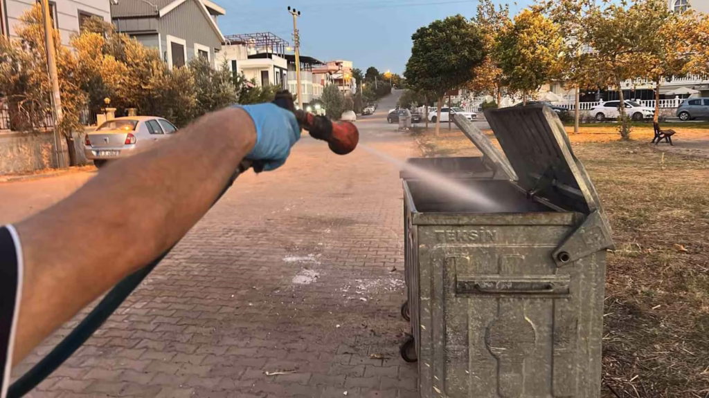 Başkan Gençay: "Halkımızın sağlığı ve yaşam kalitesi için çalışıyoruz" 2 baskan gencay halkimizin sagligi ve yasam kalitesi icin calisiyoruz b38b575a0871