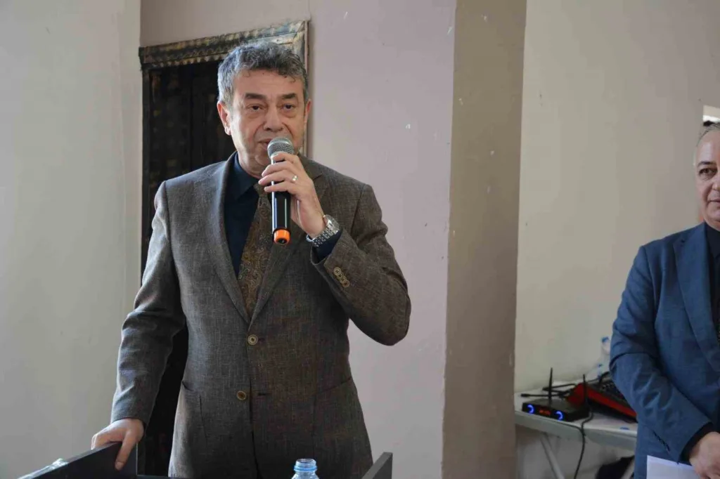Başkan Künkcü’den araç kiralama sektörüne yeni yönetmelik uyarısı 2 baskan kunkcuden arac kiralama sektorune yeni yonetmelik uyarisi 51feca143404