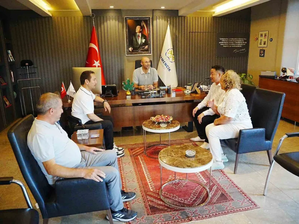 baskan zencirci cinli tanitim elcilerini agirladi 67c392504809