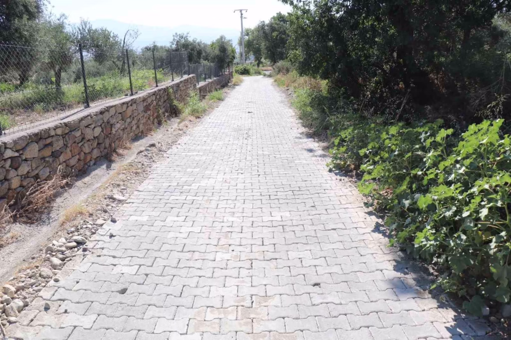 bozdogan belediyesi eymir mahallesinde parke tasi doseme calismasi tamamlandi 7a42284d289d