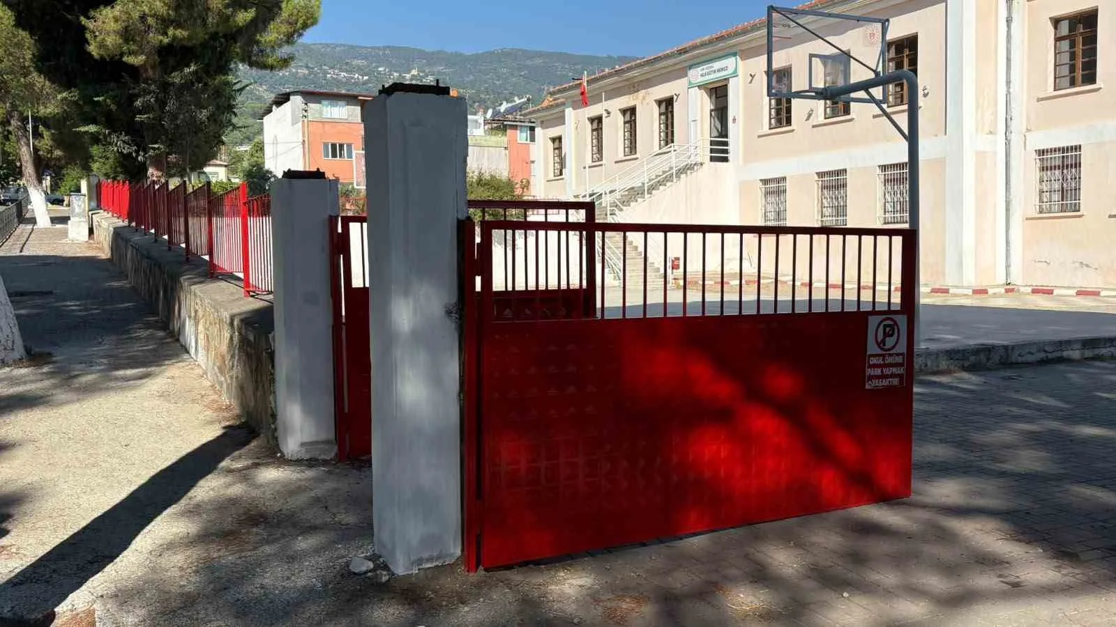 Bozdoğan Belediyesi okullarda çalışmalarını sürdürüyor