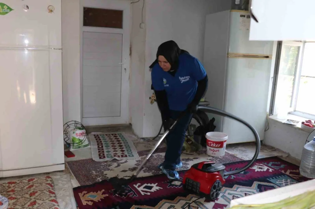 bozdoganda belediyen yaninda ekipleri sahada 3790949443fd
