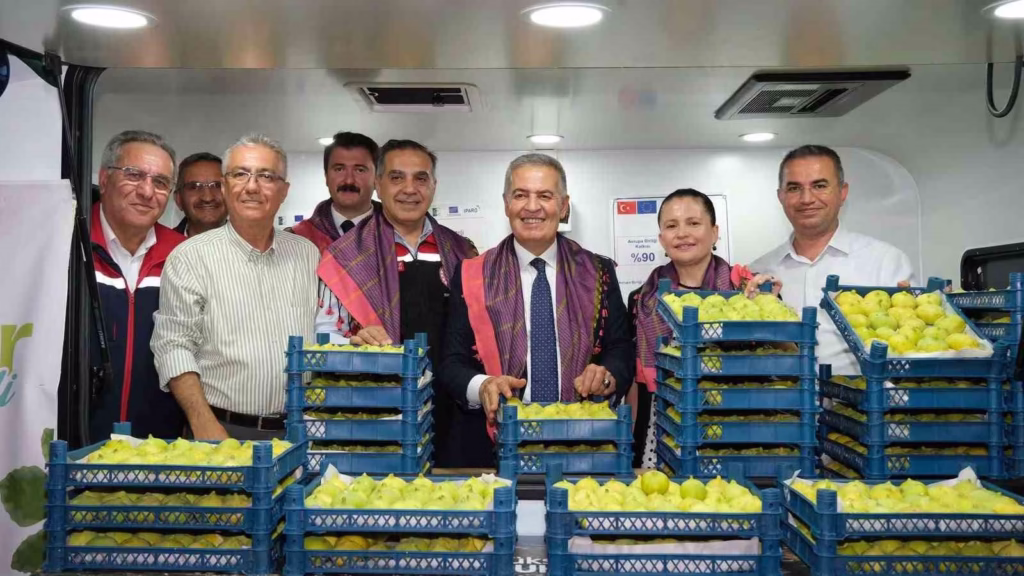 buharkent yerel eylem grubu ilcenin sembolu taze inciri tanitti 47f3cd8d4a00