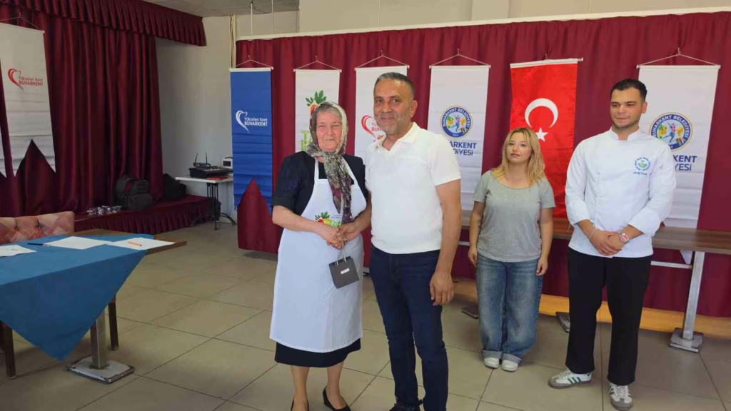 buharkentte en tatli rekabet e50aeb42a4ec