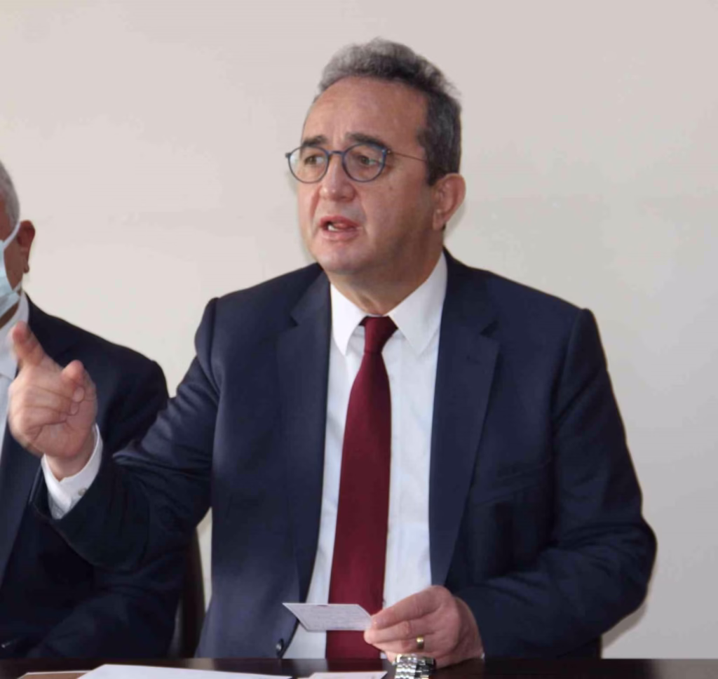 chpden yeni partiye gecen milletvekili tezcanin avukat olan kizi ve damadinin ofisinde arama yapildi b335df7aef40