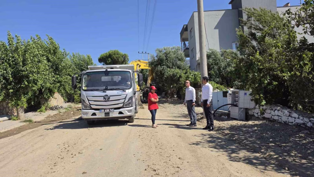 cocukluk hayali gercek oldu kuyucak belediyesinin ilk kadin kamyon soforu direksiyona gecti d52604666302