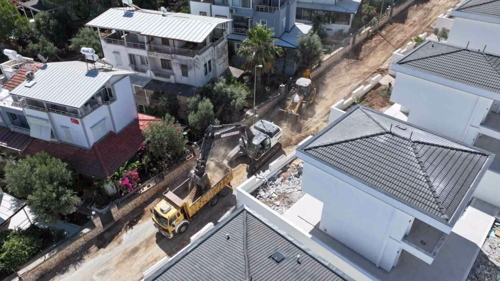 didim belediyesi akbukte yol yapim calismalarini genisletiyor 293b267e1ea7