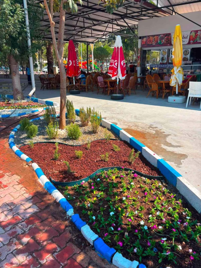 didim belediyesi kendi uretimiyle ilceyi guzellestiriyor b0a360ac50cc
