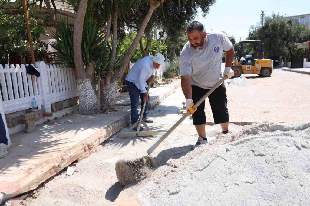 Didim Belediyesi’nden kent genelinde yol bakım ve onarım çalışması 2 didim belediyesinden kent genelinde yol bakim ve onarim calismasi 38c9bee28b12